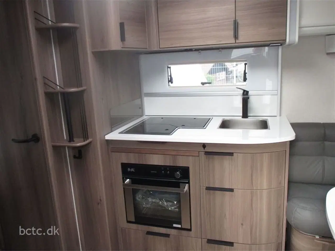 Billede 4 - 2025 - Kabe Ametist 560 GLE KS B8 PREMIUM LINE