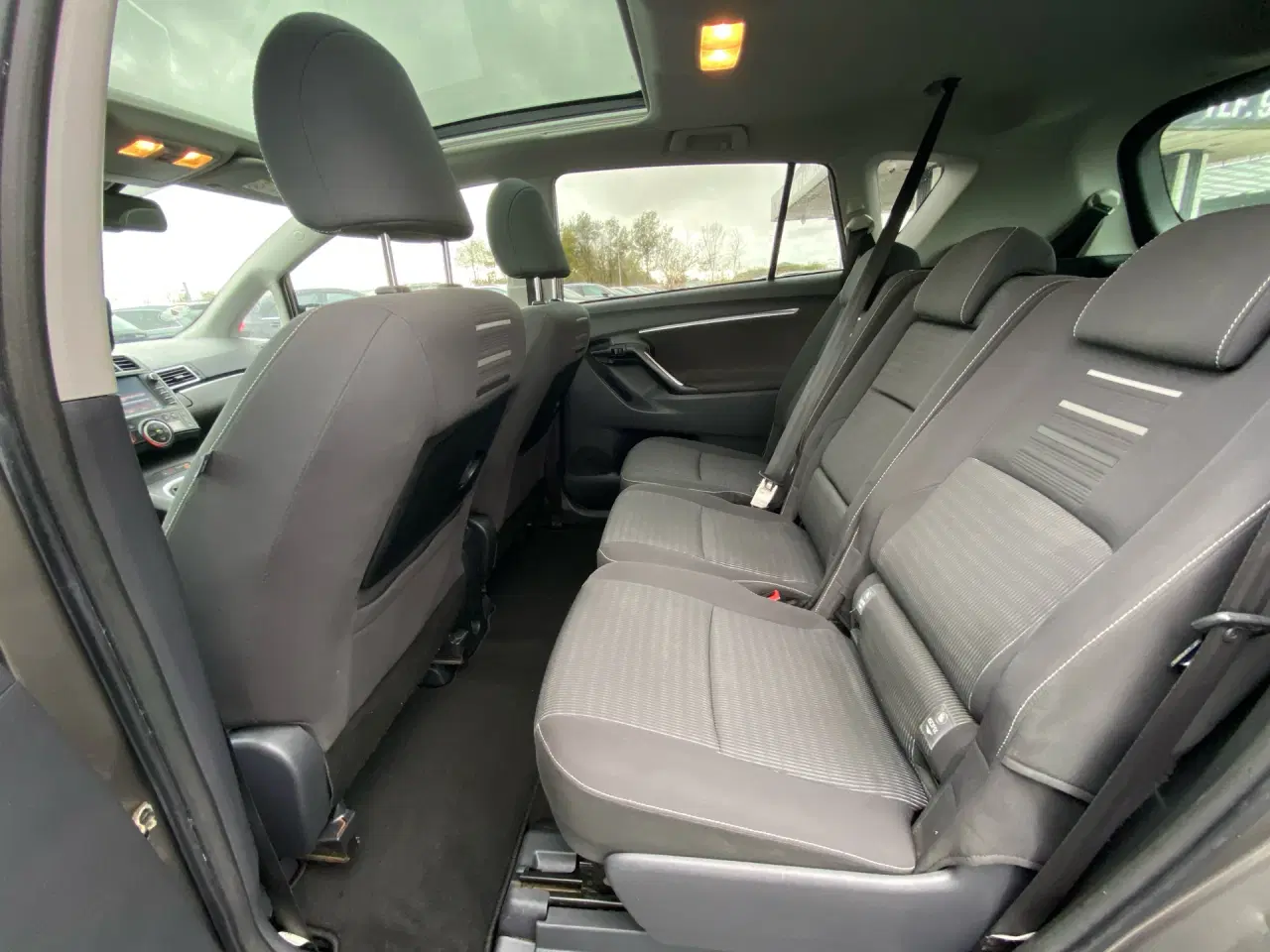 Billede 9 - Toyota Verso 7 pers. 1,6 D-4D T2 premium + Skyview 112HK 6g