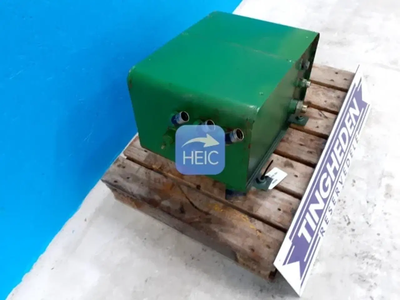 Billede 7 - John Deere 2054 Hydrauliktank AZ47417