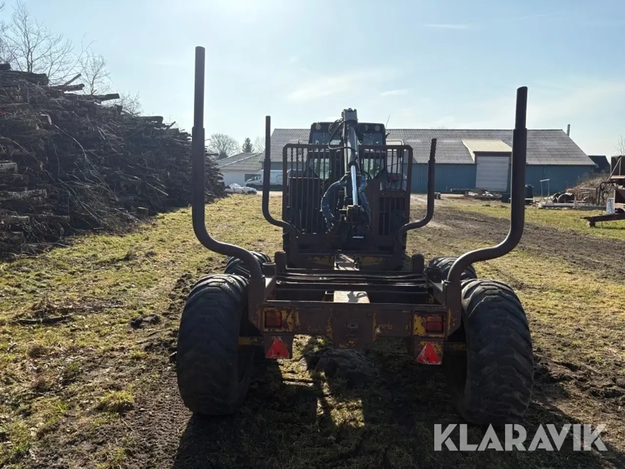 Billede 5 - Traktor Valmet 6800 med frontlæsser & skovvogn & kranarm