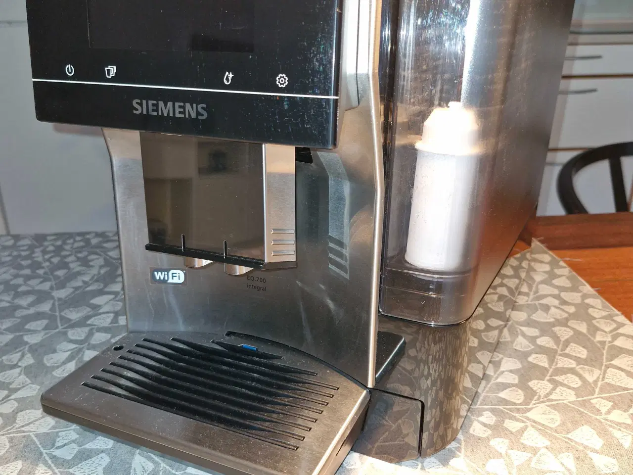 Billede 4 - Enestående tilbud, Siemens EQ700 Espressomaskine 