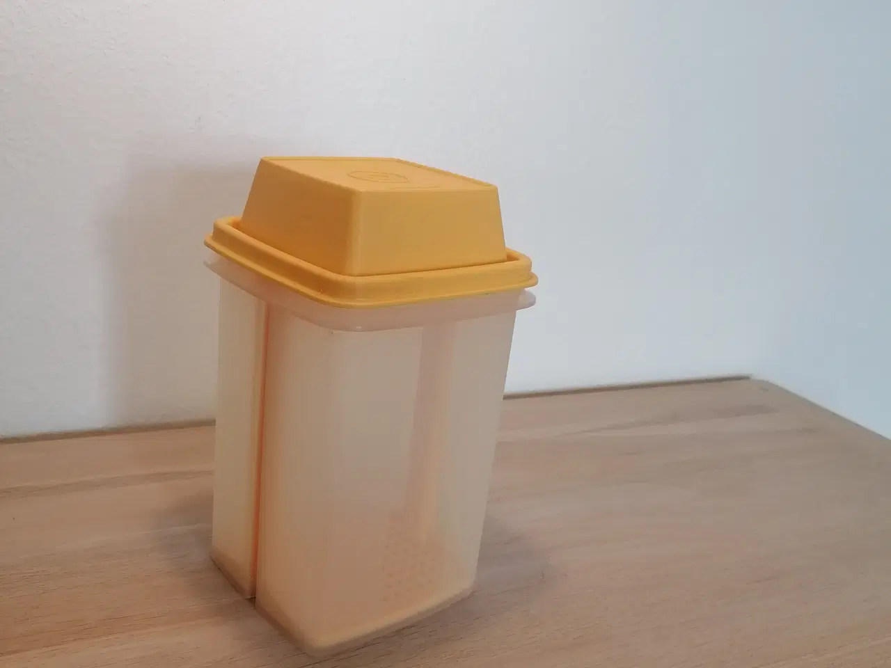 Billede 1 - Tupperware hejs op