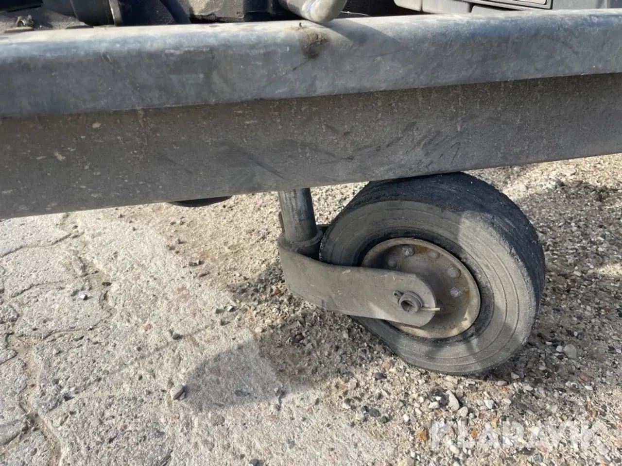 Billede 10 - Maskintrailer Tiki-treiler TP385-DLB