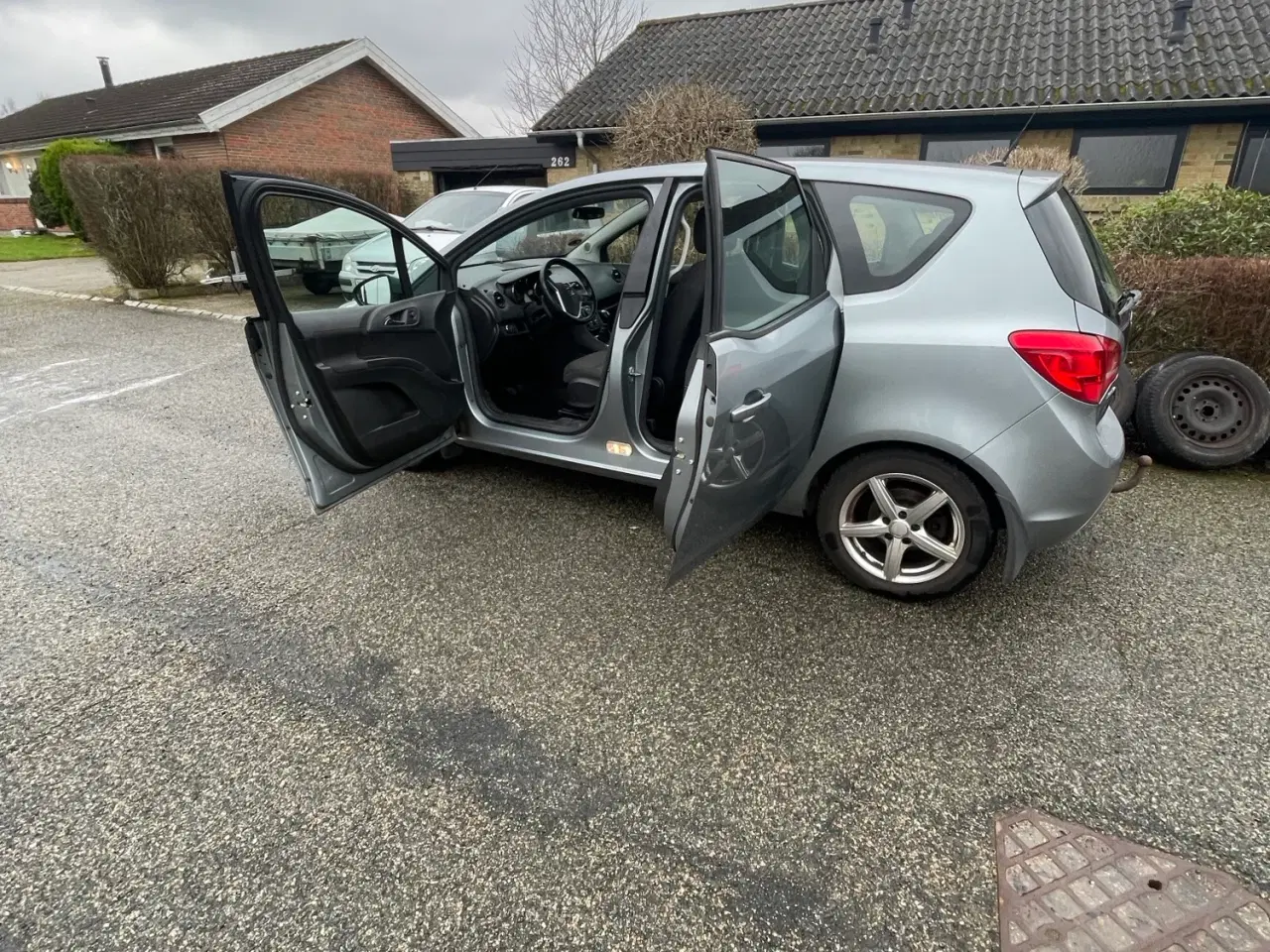 Billede 12 - Opel Meriva 2011 - kørt 258.000 , Motor BRÆNDT AF 