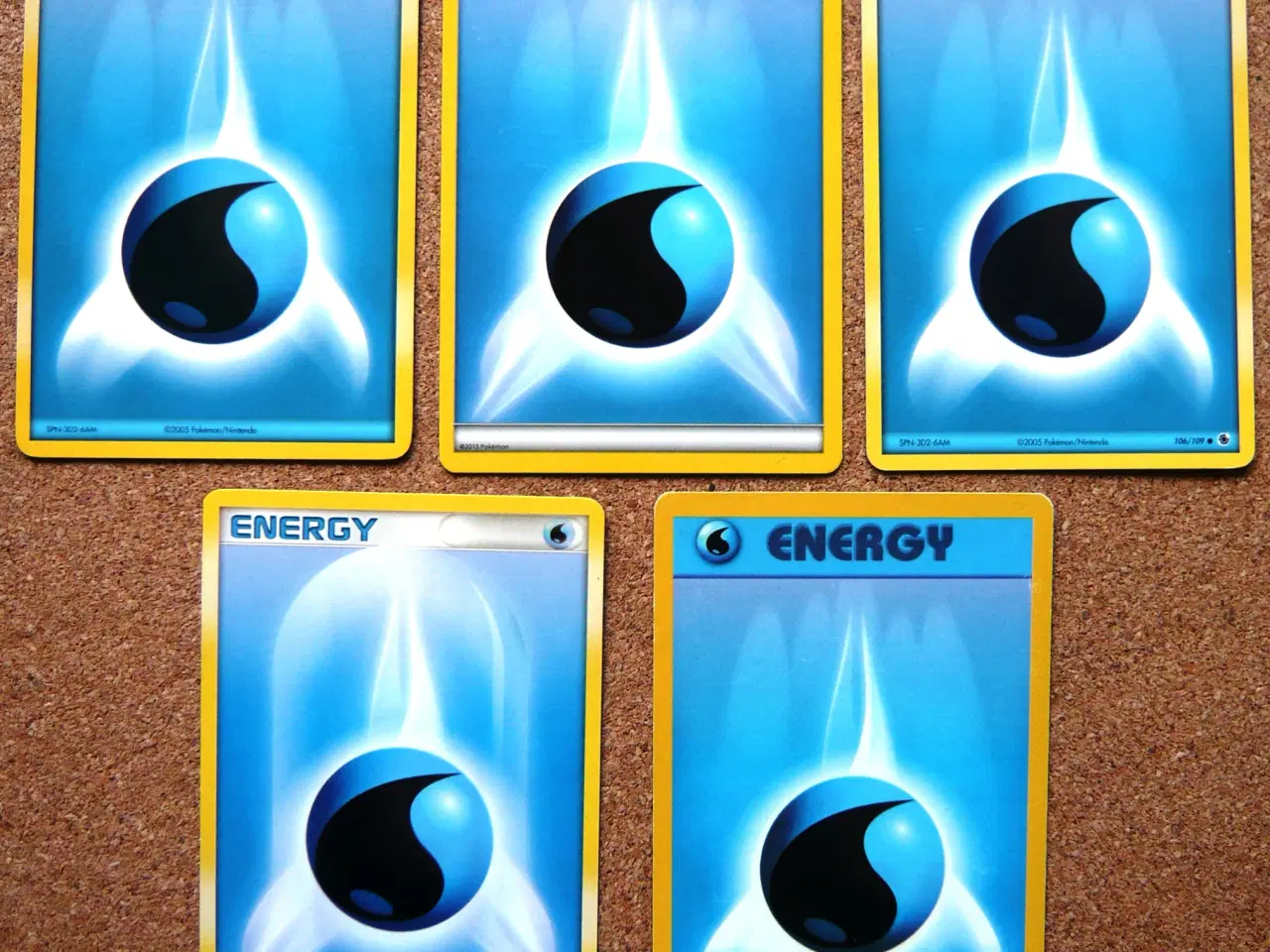 Billede 1 - Pokemon : 5 forskellige "water energy" kort (20)