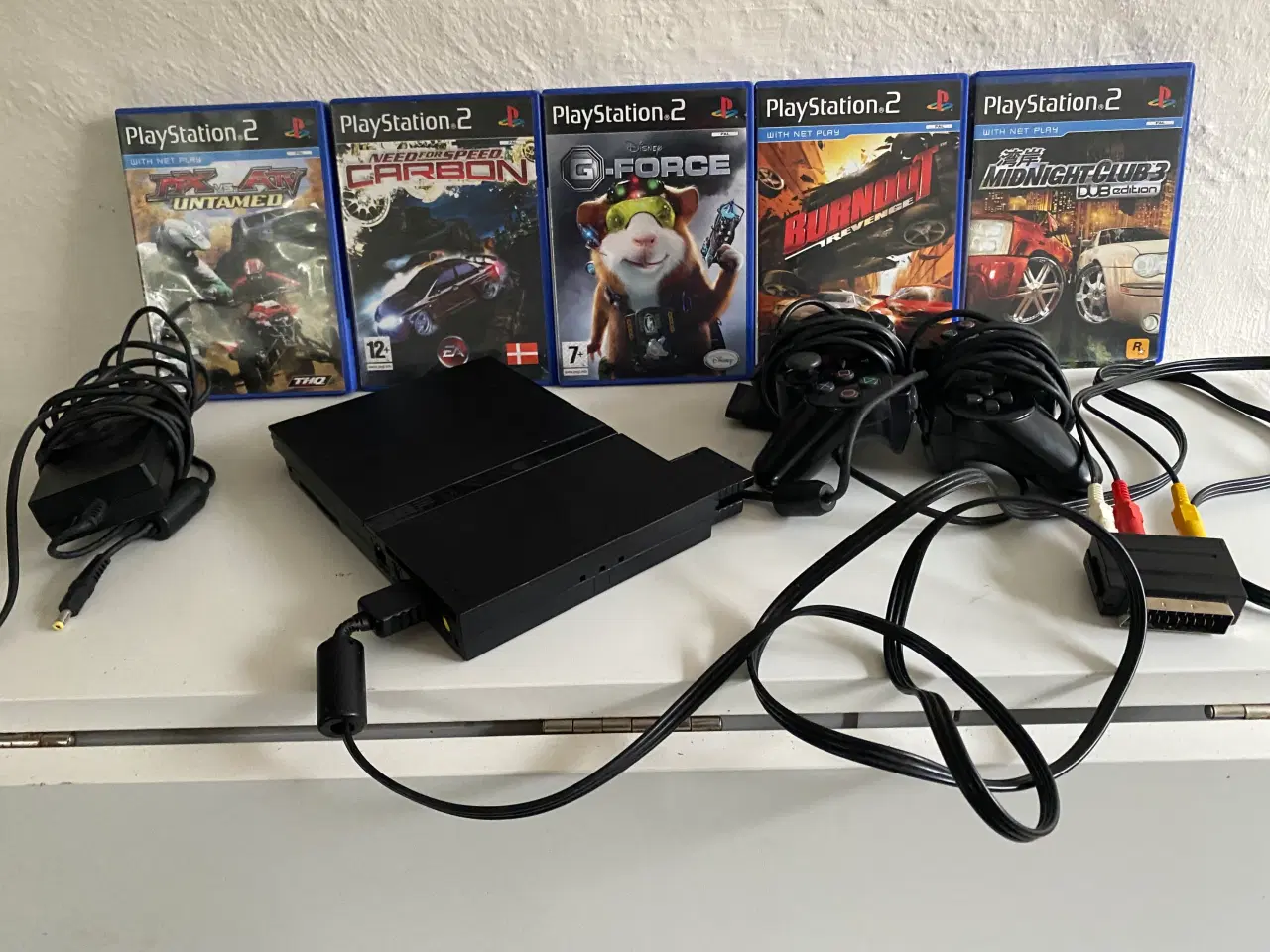 Billede 2 - PS2 med spil