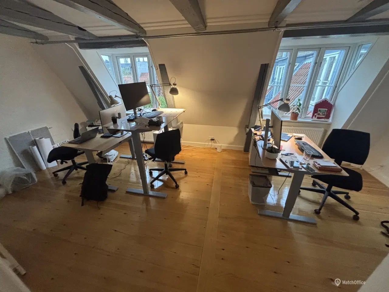 Billede 2 - Fremleje: lille kontor med stor fælles areal i Mejlgade. Aarhus C (jan–aug 2026)