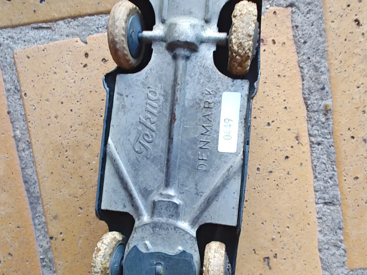 Billede 6 - Tekno Ambulance H Lange Dodge