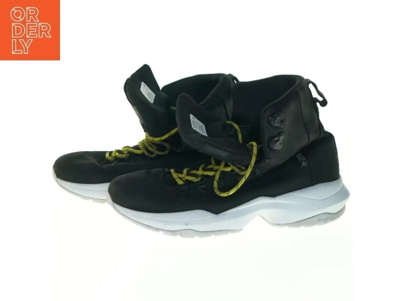 Billede 5 - Sorte sneakers med højt skaft fra Arkk (str. 30 cm lang)