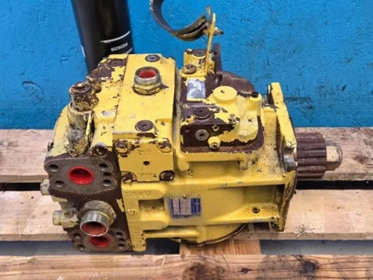 Billede 6 - New Holland TX68 Hydrostatisk Pumpe 9811195