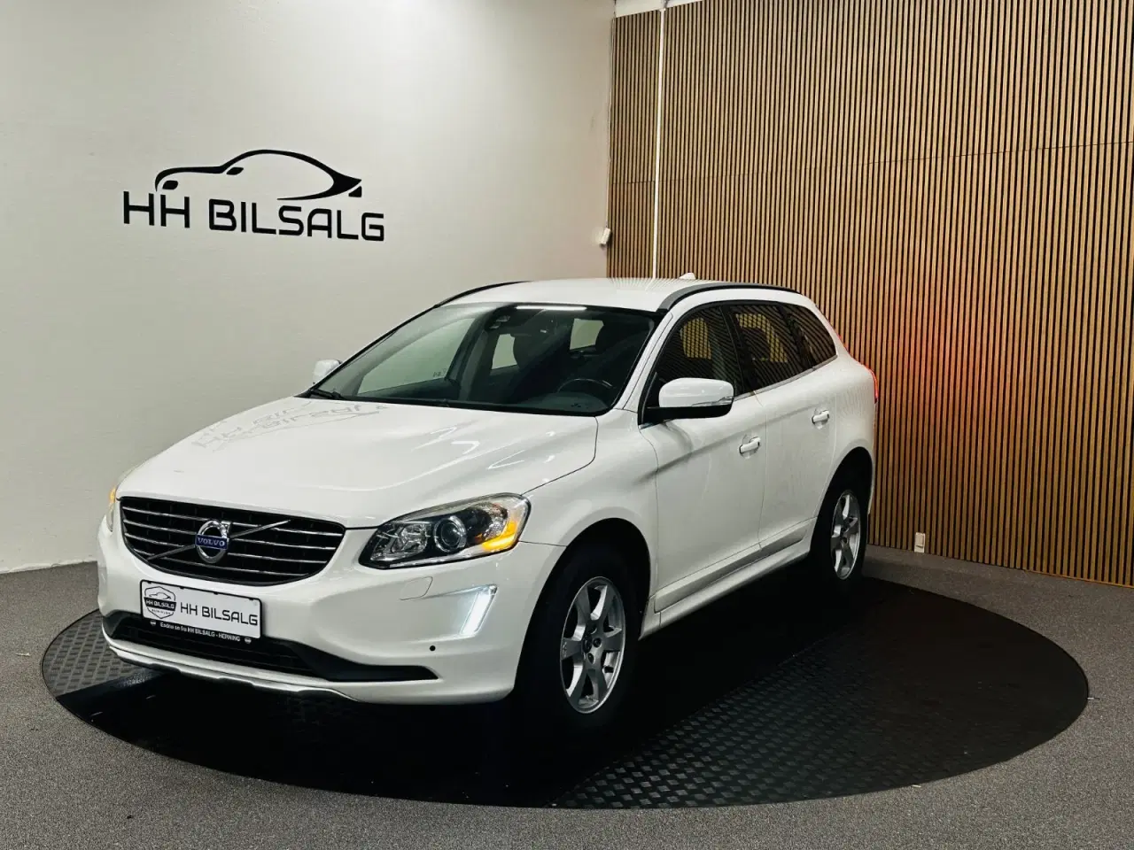 Billede 1 - Volvo XC60 2,4 D4 163 Momentum aut. AWD