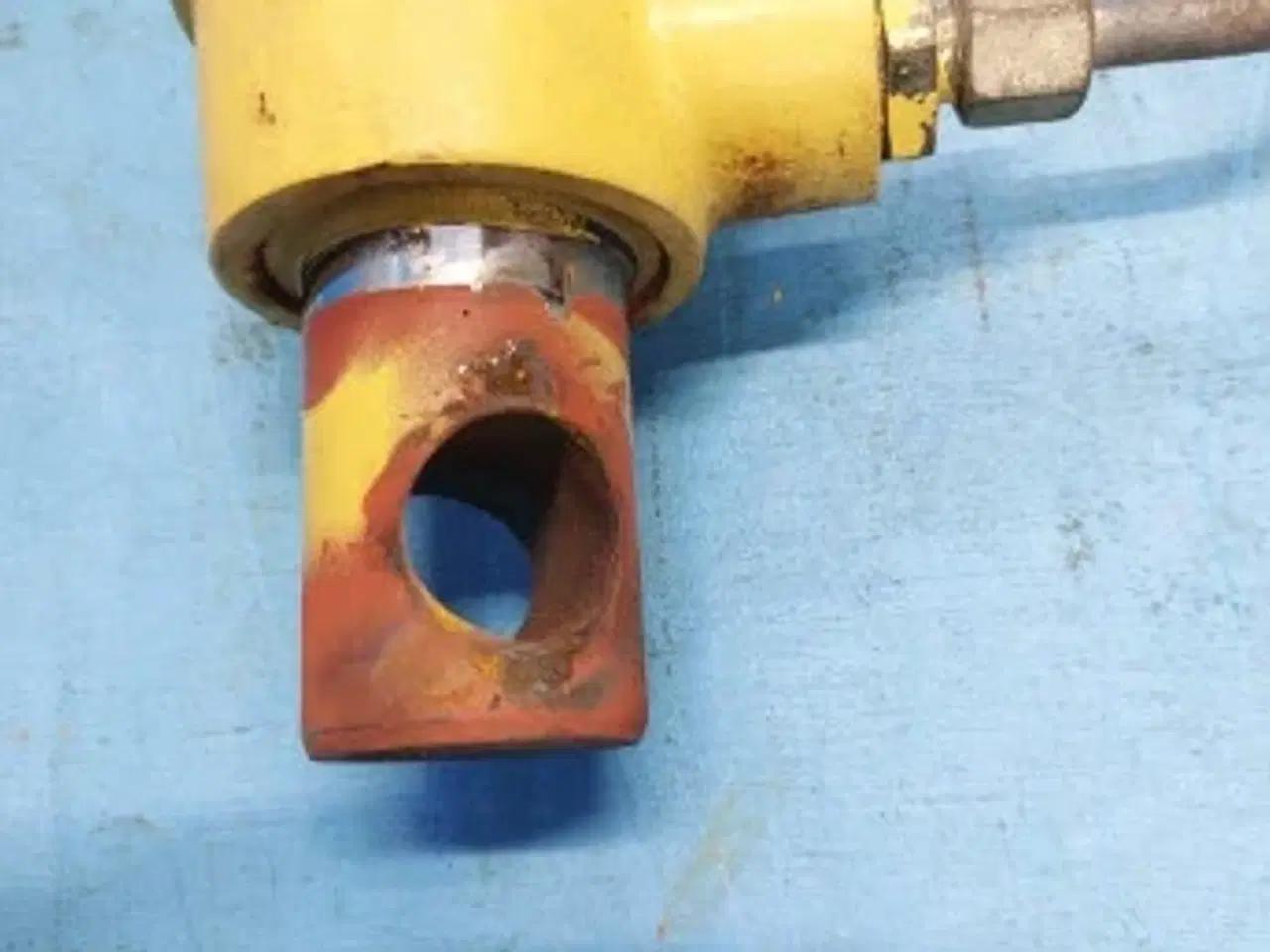 Billede 4 - New Holland TX65 Tømmerør 84038955