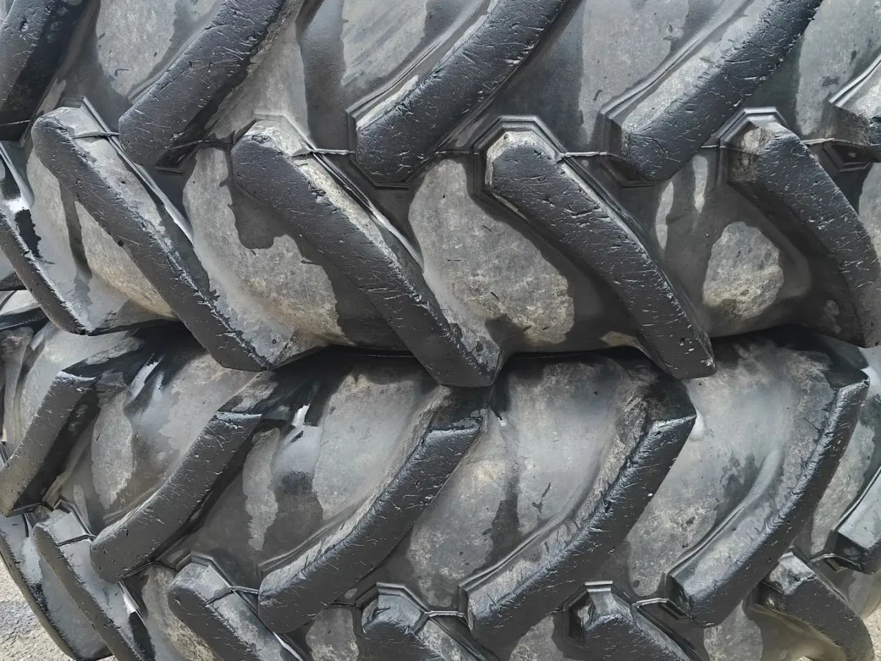 Billede 6 - Tvillingehjul 20.8R42 inkl. låse