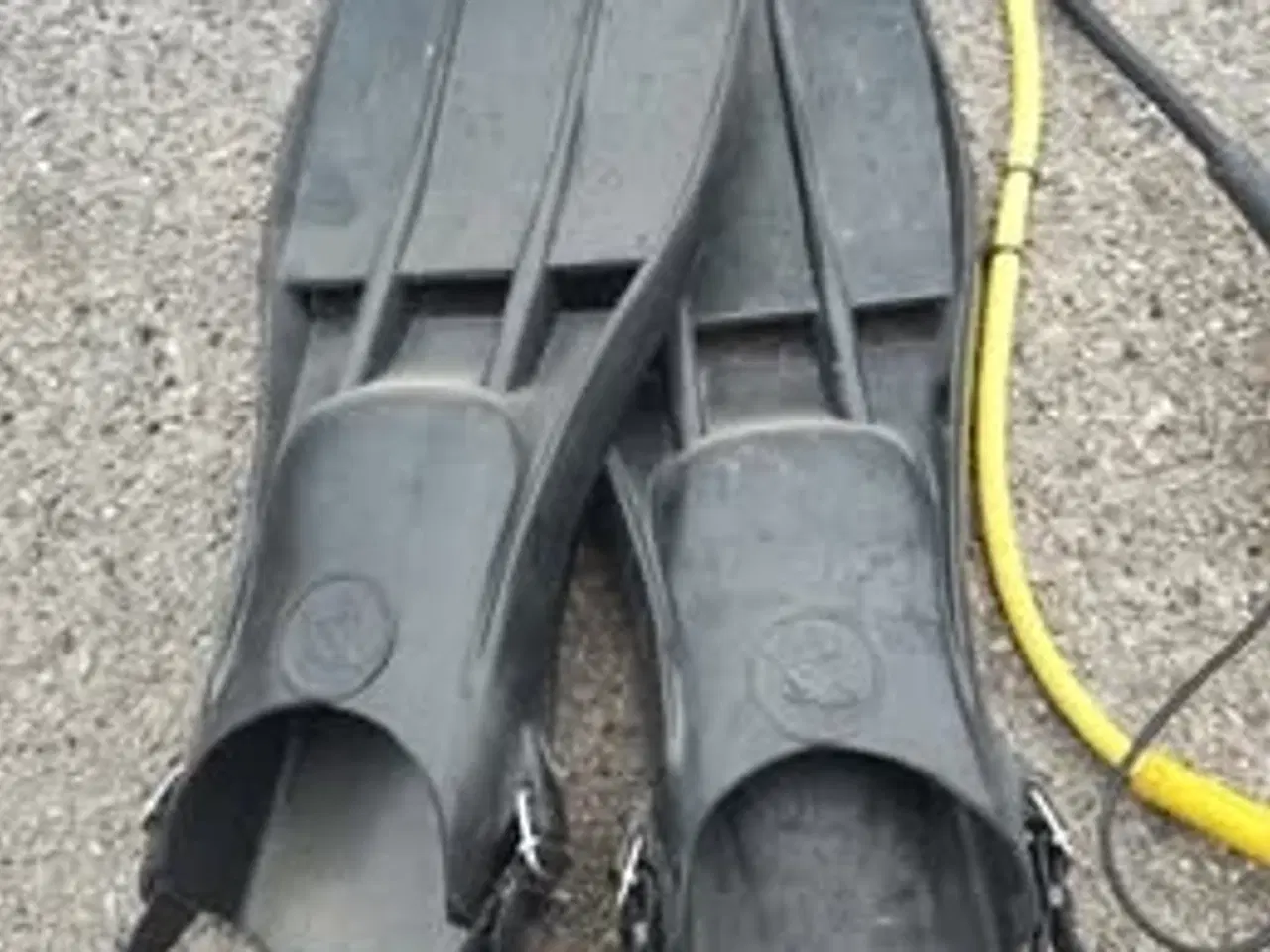 Billede 3 - Resten af mit dykkerudstyr. .