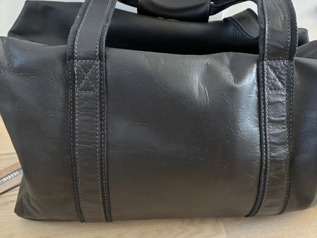 Billede 1 - Sort læder weekend taske