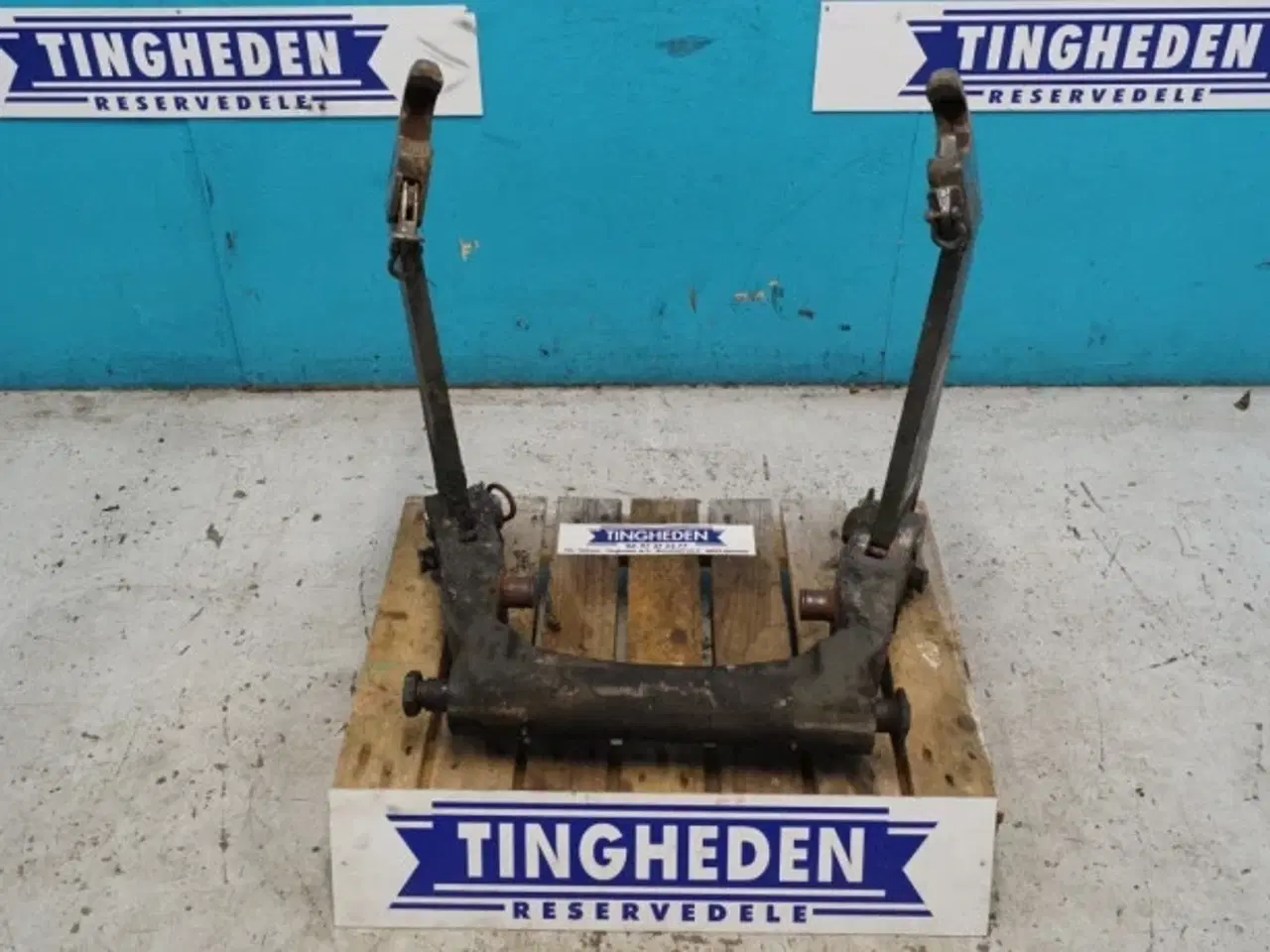 Billede 1 - Valtra T213 Frontlift