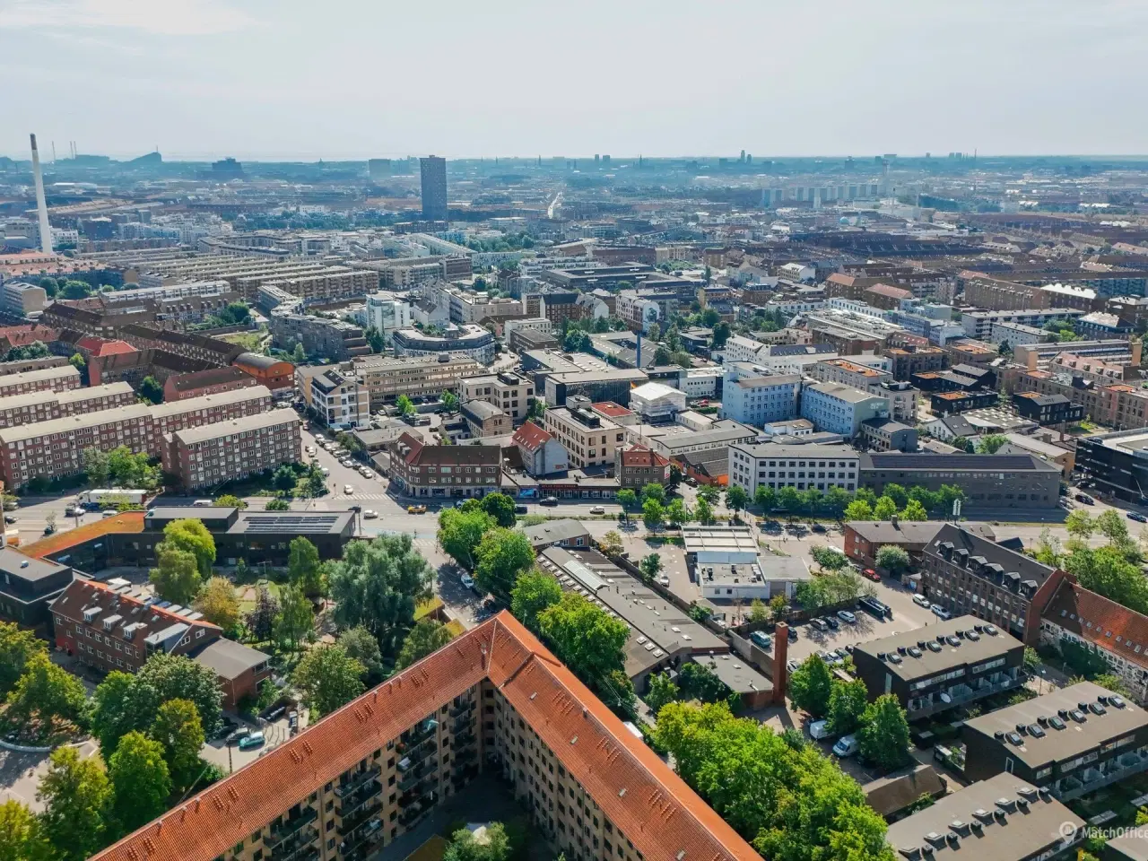 Billede 14 - Gennemført kontordomicil med rå detaljer