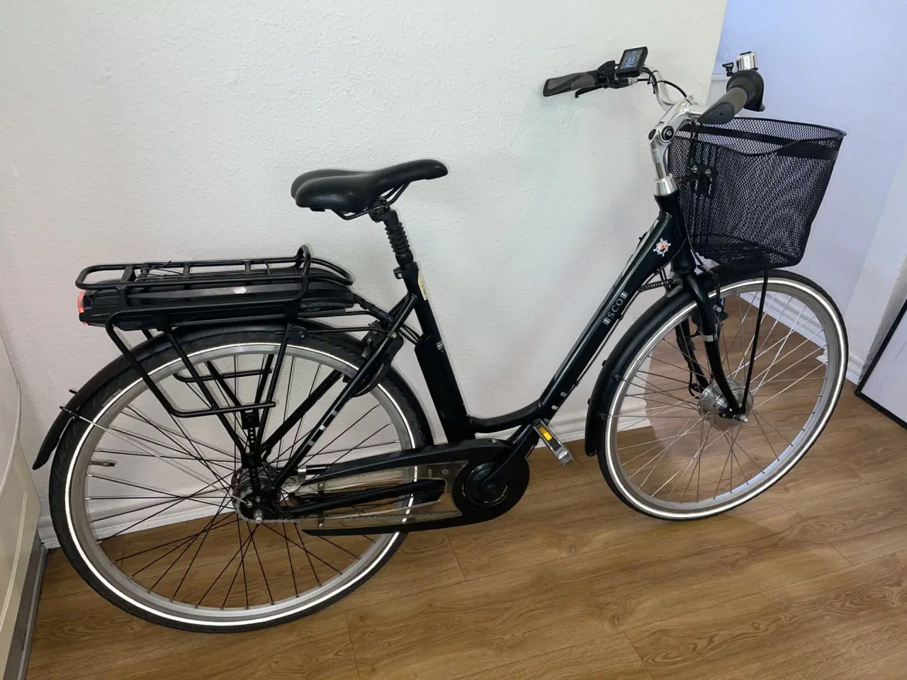 Billede 1 -  flot sco dame elcykel 28"  7 gear. 