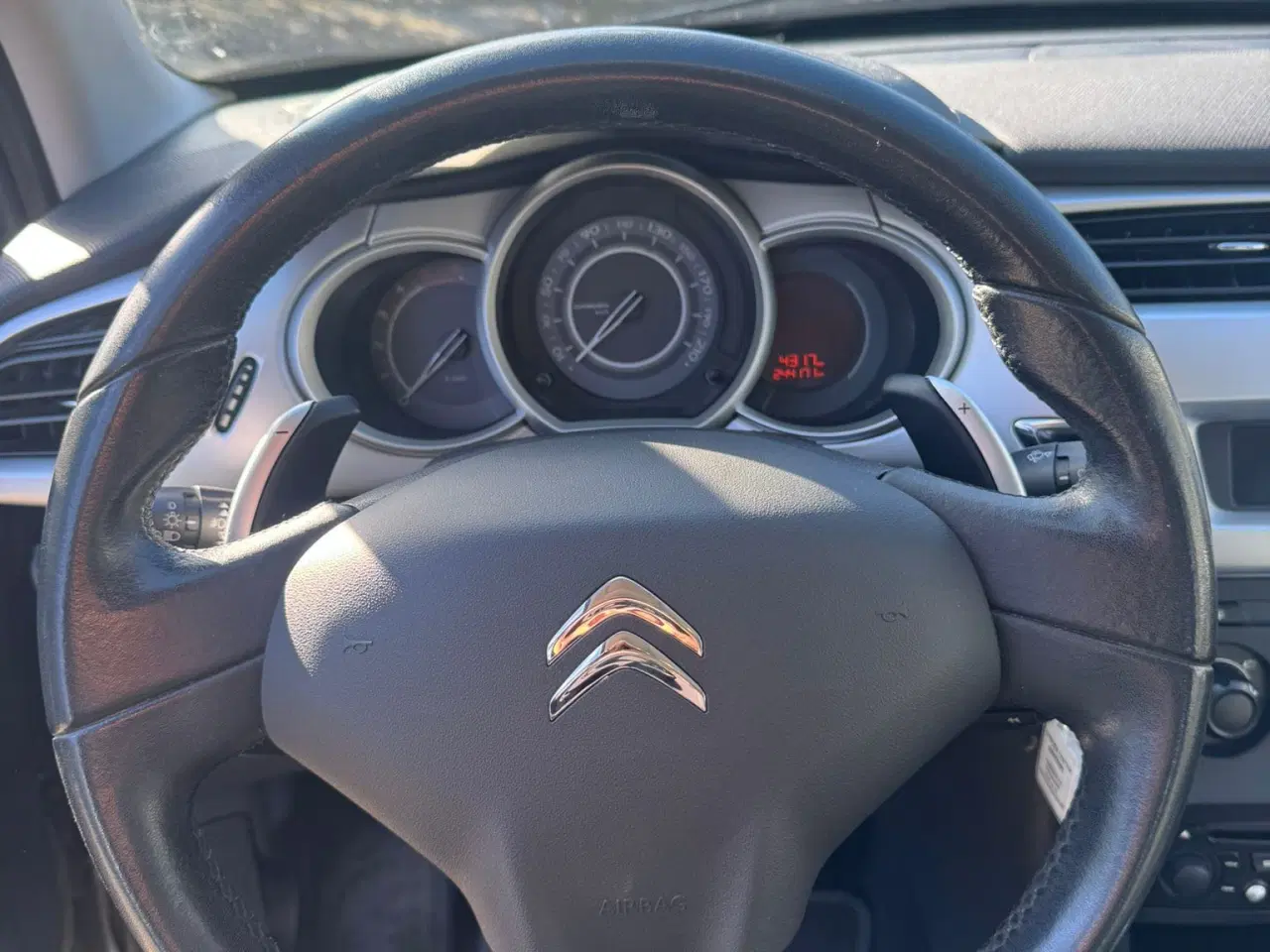 Billede 7 - Citroën C3 1.4 e-HDi – Automatgear – Nysynet