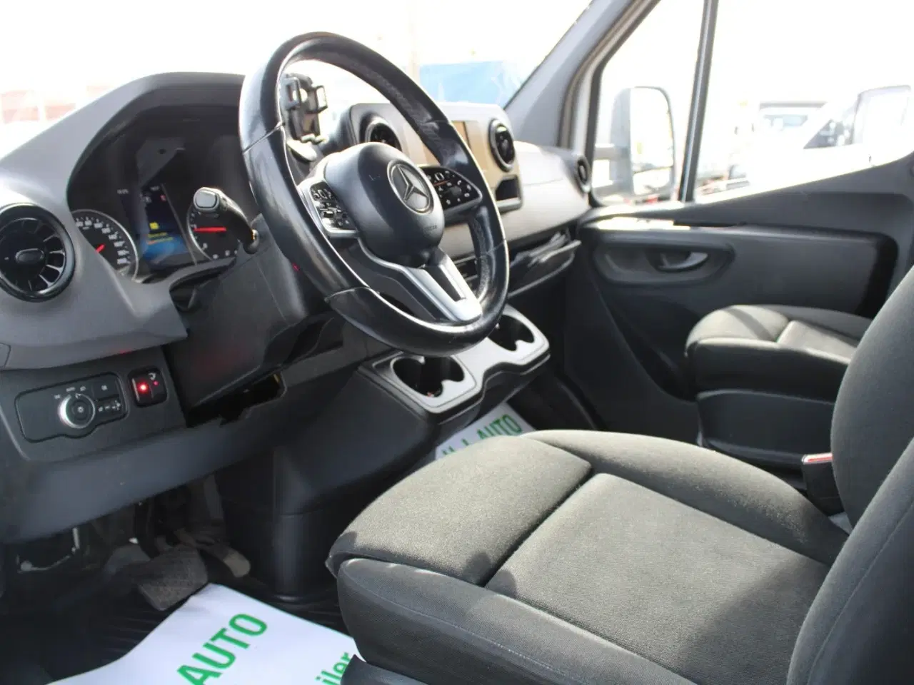 Billede 3 - Mercedes Sprinter 316 2,2 CDi A3 Alukasse m/lift aut. RWD