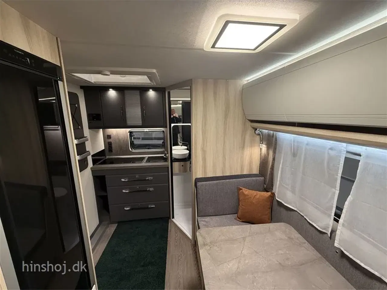 Billede 4 - 2026 - Hobby De Luxe 460 SL   Flot enkeltsengsvogn fra Hinshøj Caravan A/S