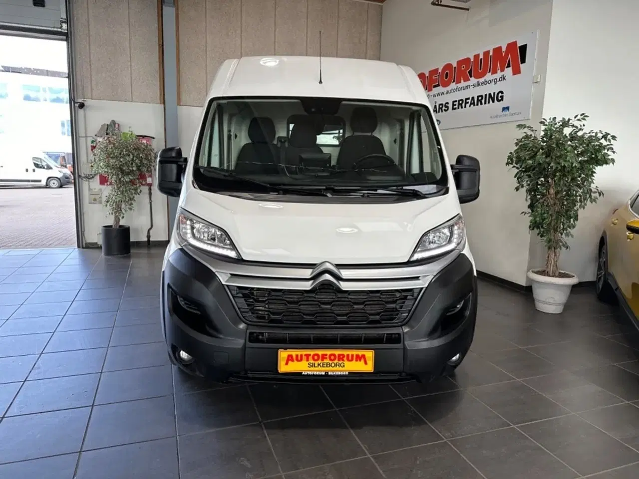 Billede 2 - Citroën Jumper 35+ 2,2 BlueHDi 165 L3H2 MasterLine