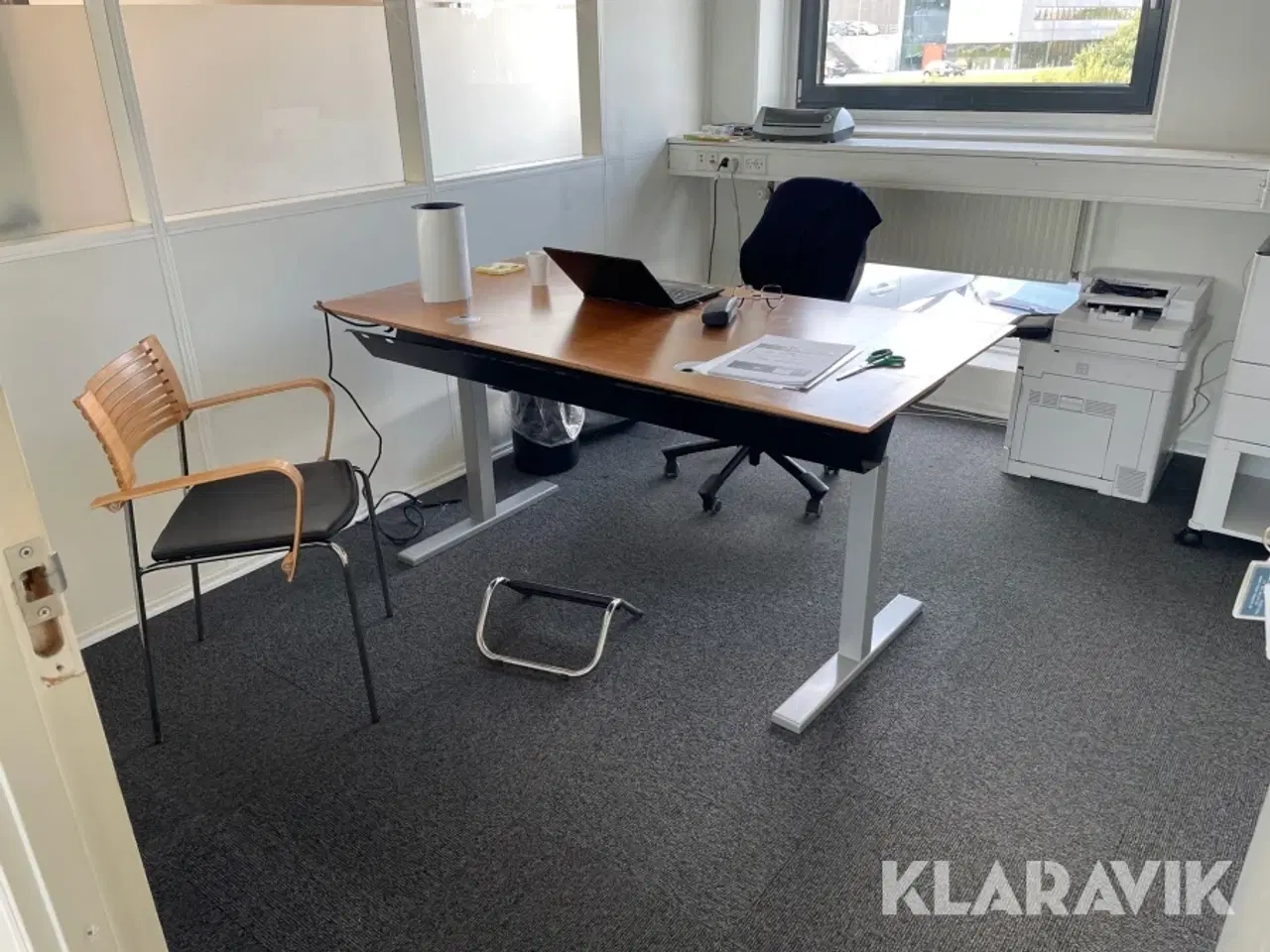 Billede 1 - Kontormøbler