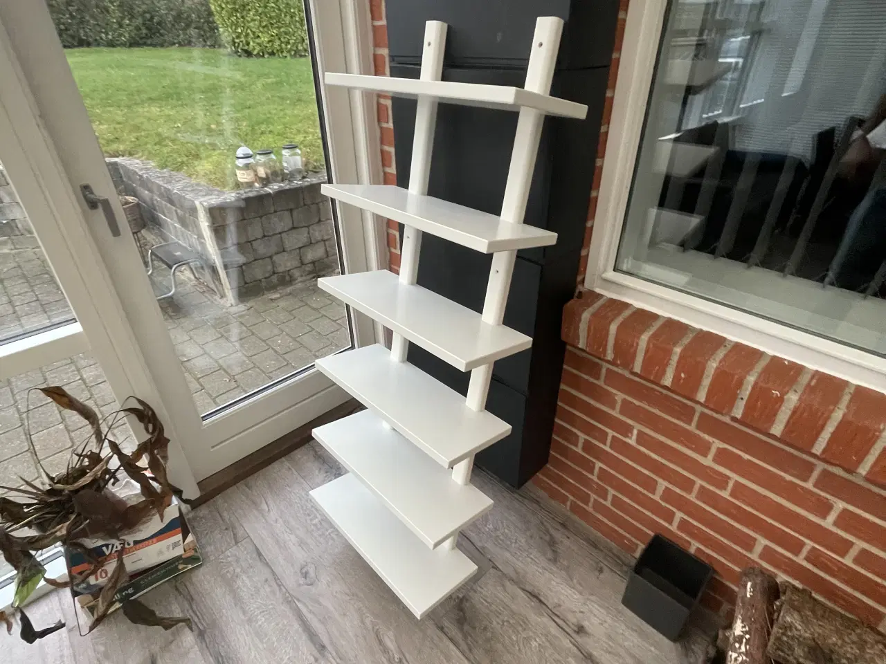 Billede 3 - IKEA Væghængt Reol – Som ny, hvid