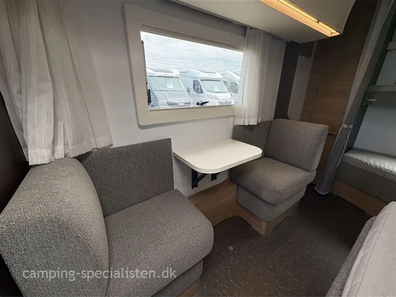 Billede 7 - 2019 - Adria Alpina 663 UK   Pæn og velholdt Adria Alpina 663 Uk fra 2019 kan nu opleves hos Camping-Specialisten i Silkeborg