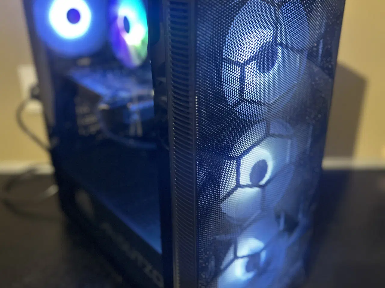 Billede 5 - 💻 i5-8400 / GTX 1660 – Nyrenoveret Gamer-PC – Kla