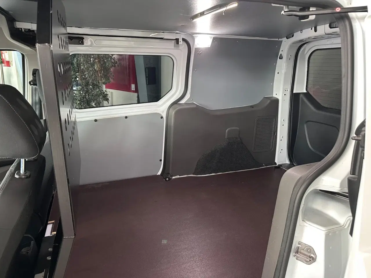 Billede 5 - Ford Transit Connect 1,5 EcoBlue Trend lang