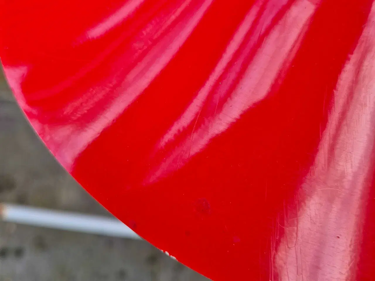 Billede 7 - Herlig rød trompetpendel