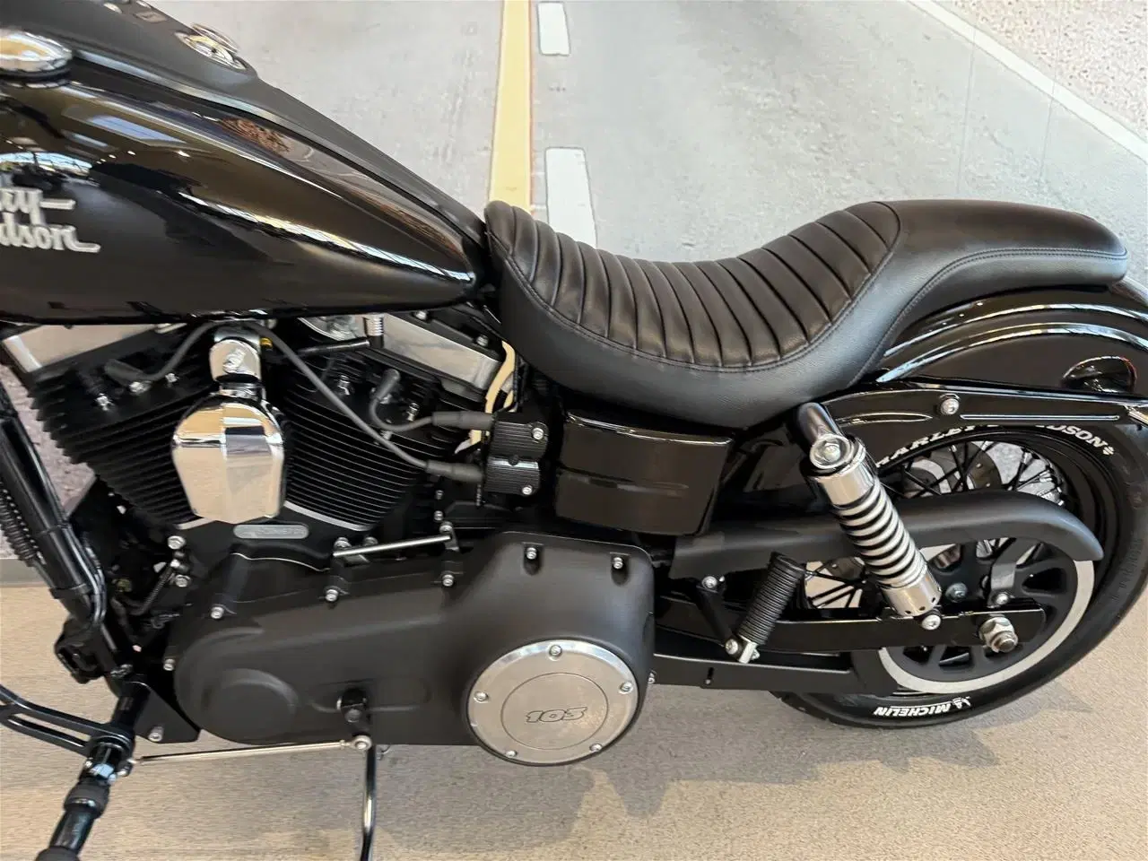Billede 17 - Harley-Davidson FXDB Dyna Street Bob 103"