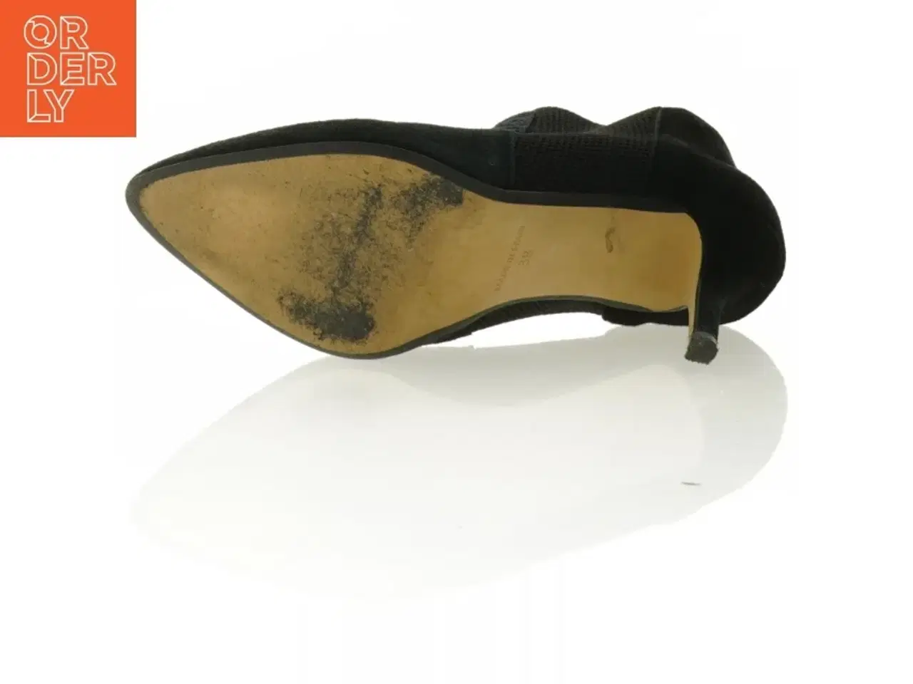 Billede 4 - Sorte stilethæle fra Gardenia (str. 38)