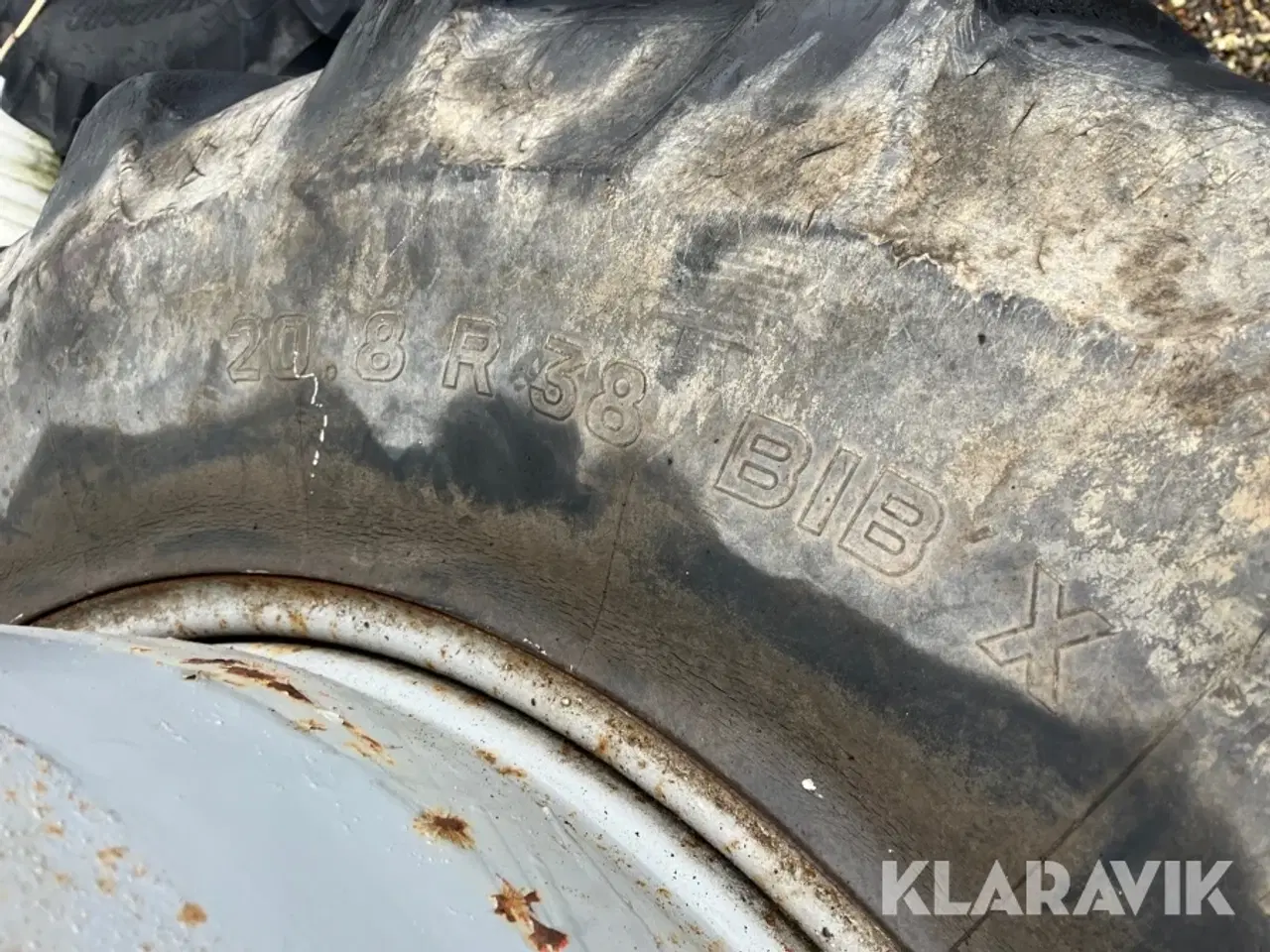 Billede 12 - Tvillingehjul Michelin 20.8R38 - 2 styk - med klemmer