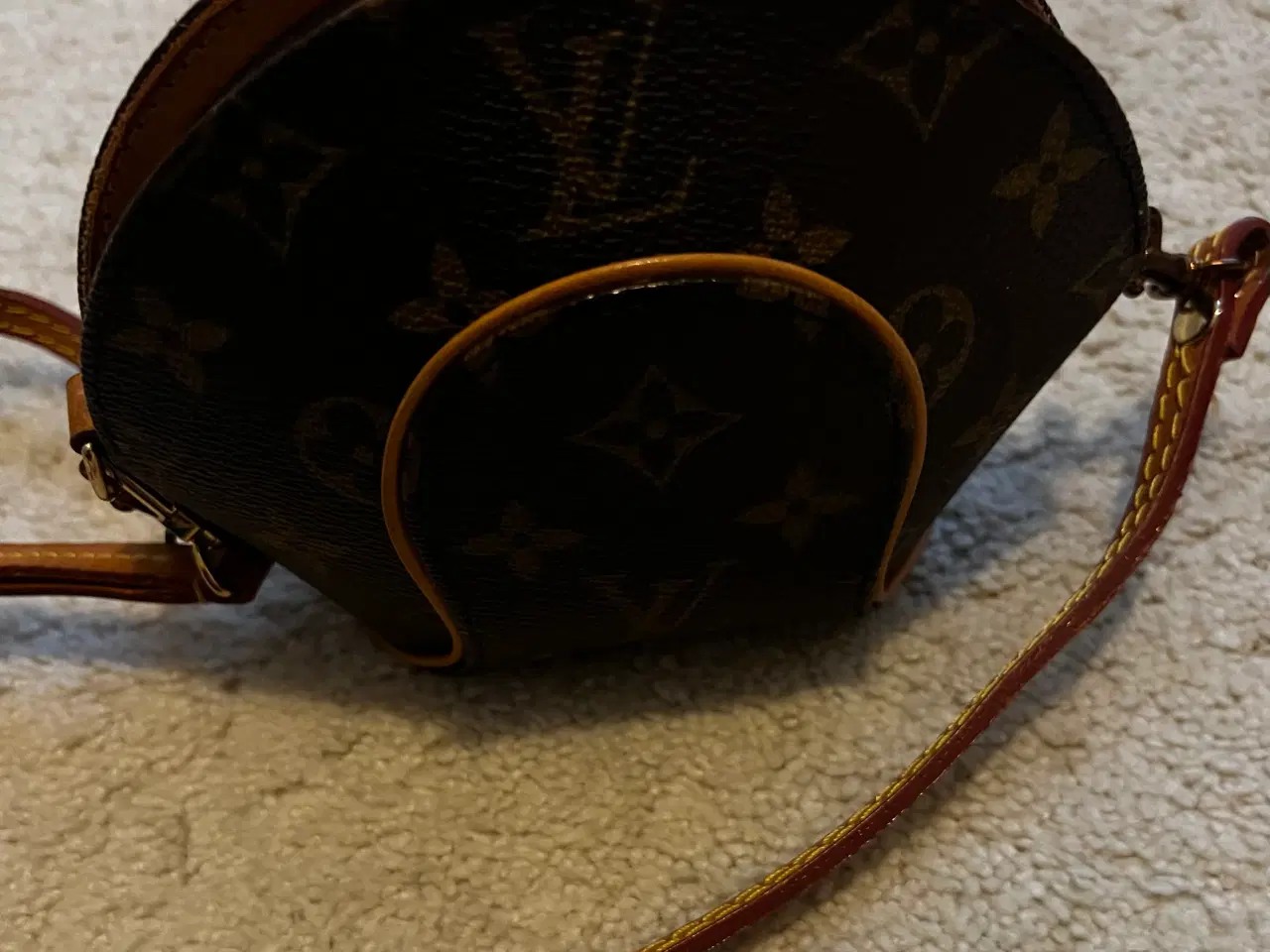 Billede 5 - Fin louis vuitton taske.