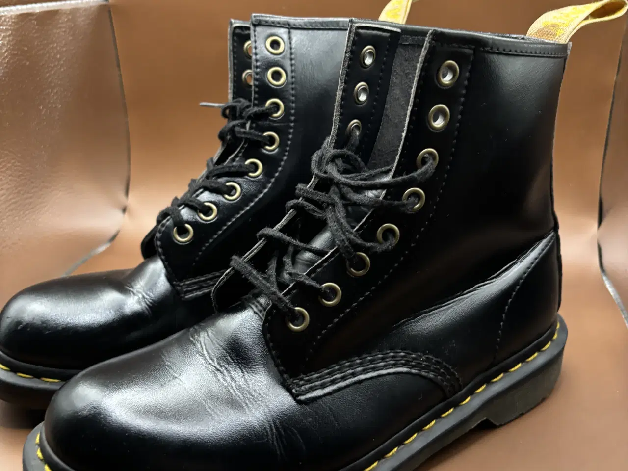 Billede 1 - Dr. Martens vegan støvler