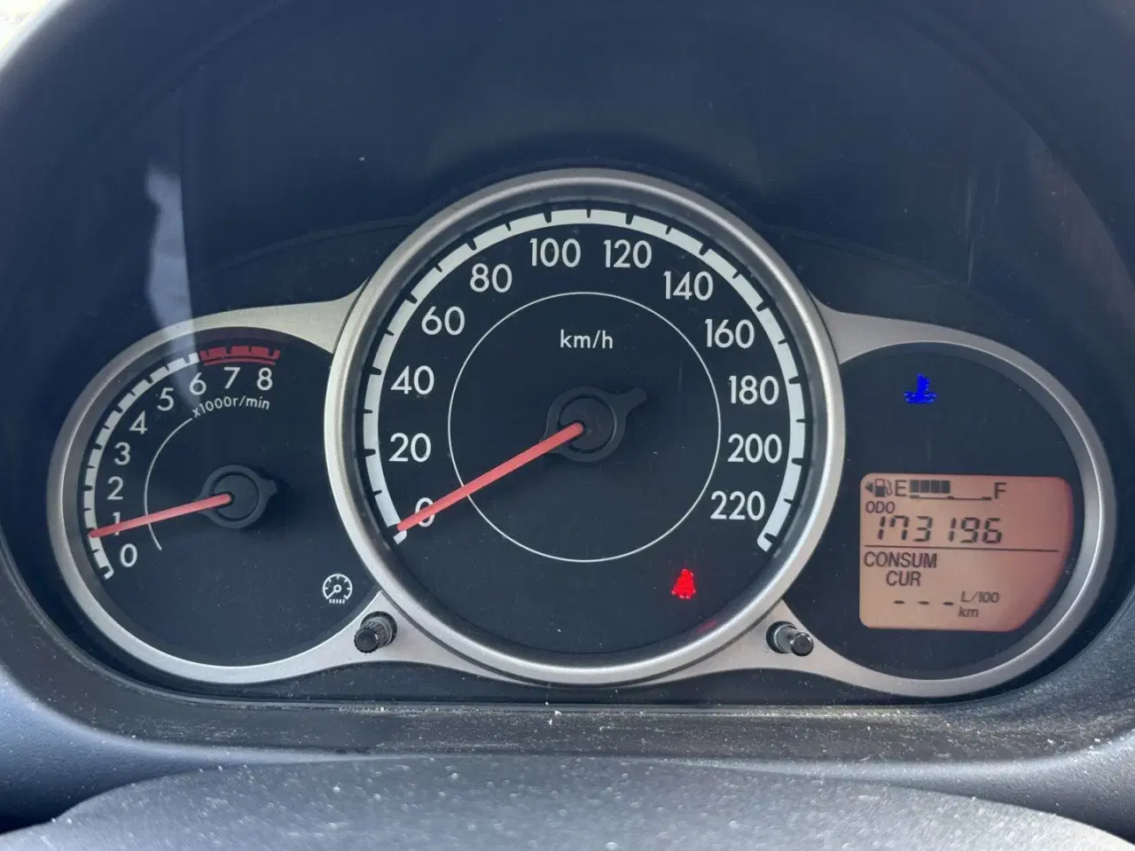 Billede 13 - Mazda 2 1,3 Takara Edition 84HK 5d