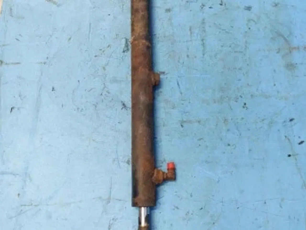 Billede 3 - MacDon D60 Midten Cylinder 137458