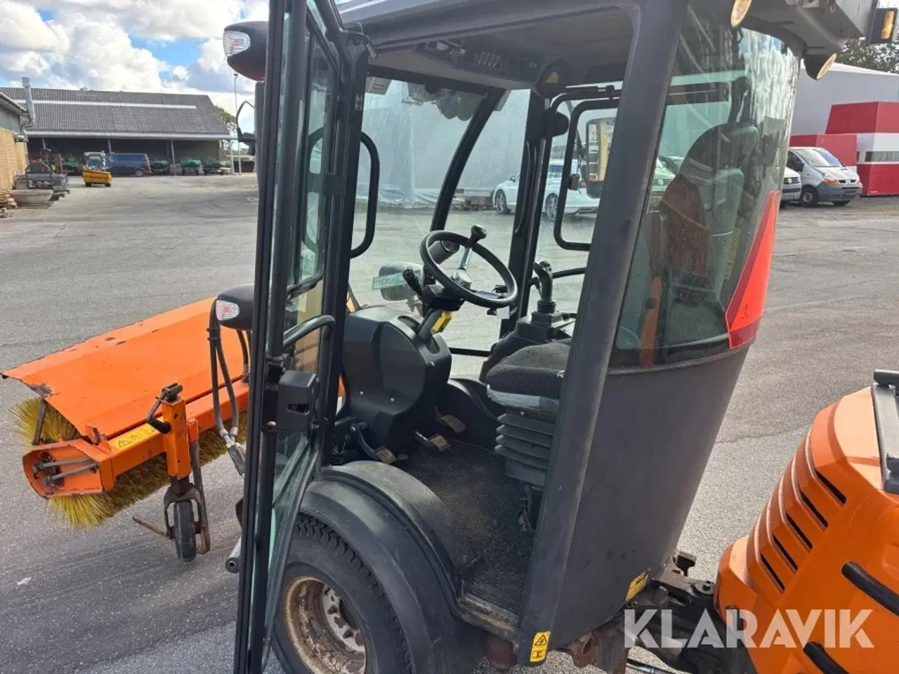 Billede 9 - Redskabsbærer Karcher Mic 50 advanced med tilbehør