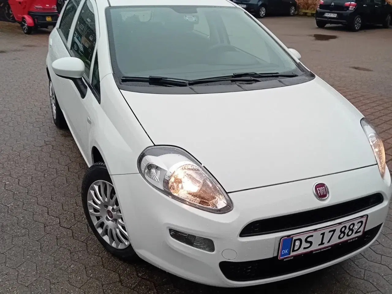 Billede 2 - Fiat Punto 0,9 TwinAir 100 Popstar Edition