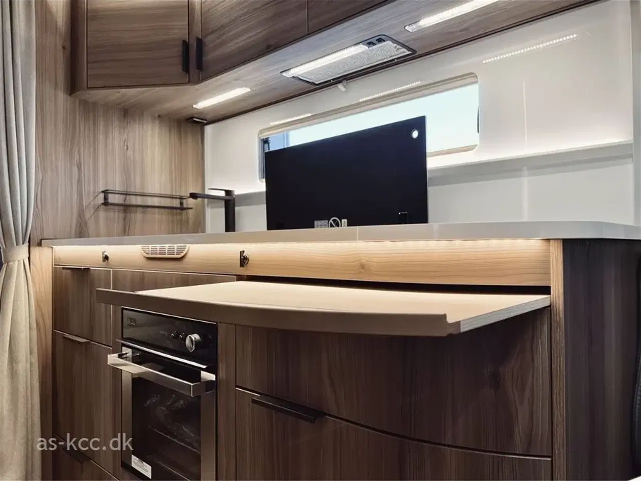 Billede 10 - 2025 - Kabe Smaragd 520 XL KS Premium Line