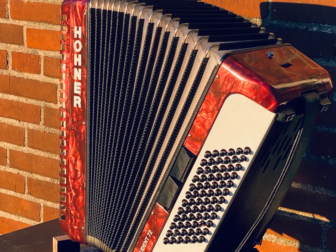 Billede 14 - Hohner Student 72 – solid og velspillende harmonik