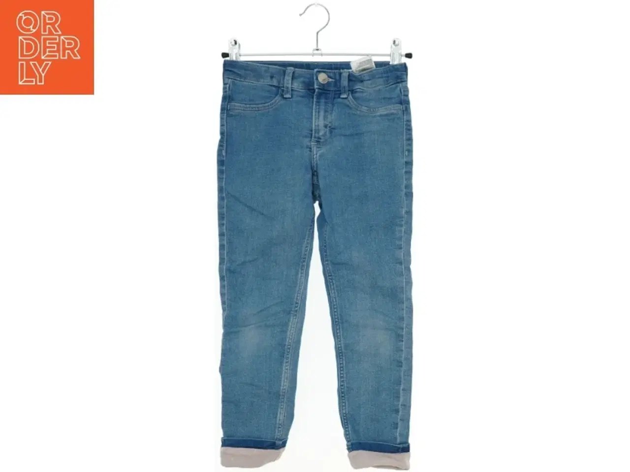Billede 1 - Lined jeans i mellemblå farve fra H&M (str. 116)