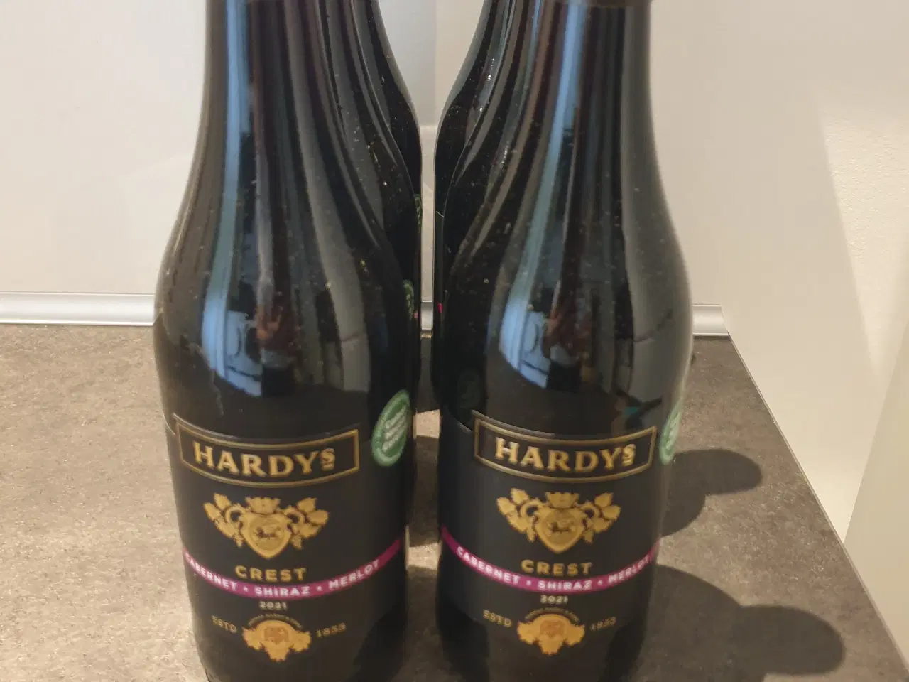 Billede 1 - Hardys Crest rødvin