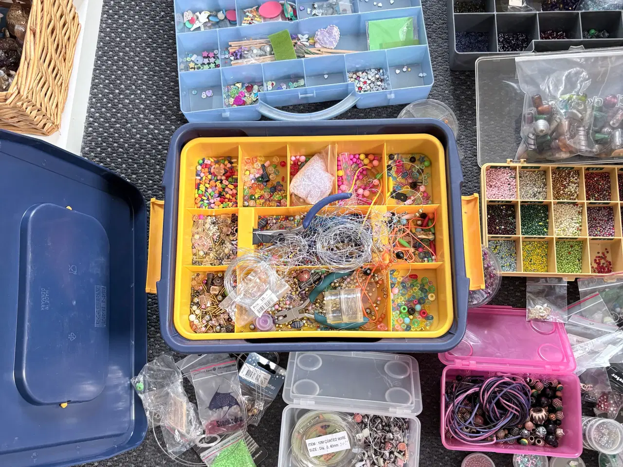 Billede 4 - Perler og tilbehør til smykkefremstilling