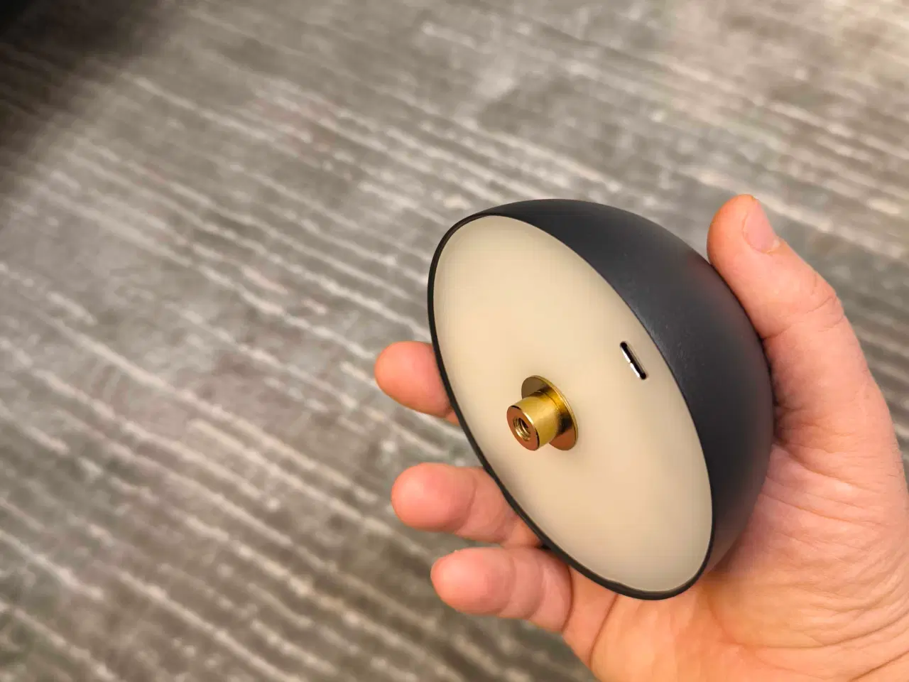 Billede 3 - Tidsløs Bordlampe, helt ny og ubrugt