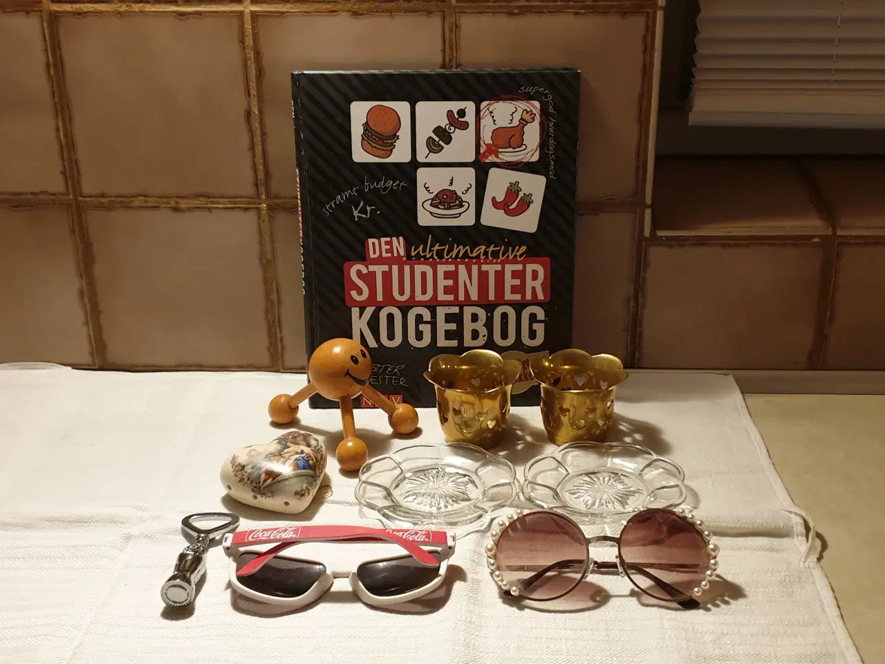 Billede 1 - GRATIS Ting til pakkespil el gave