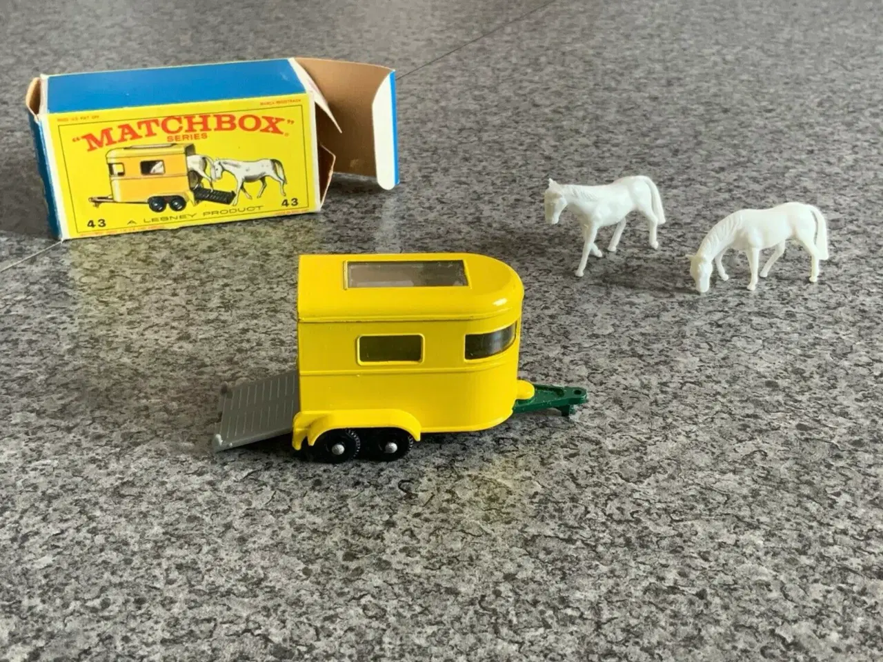 Billede 3 - Matchbox No. 43 Pony Trailer 