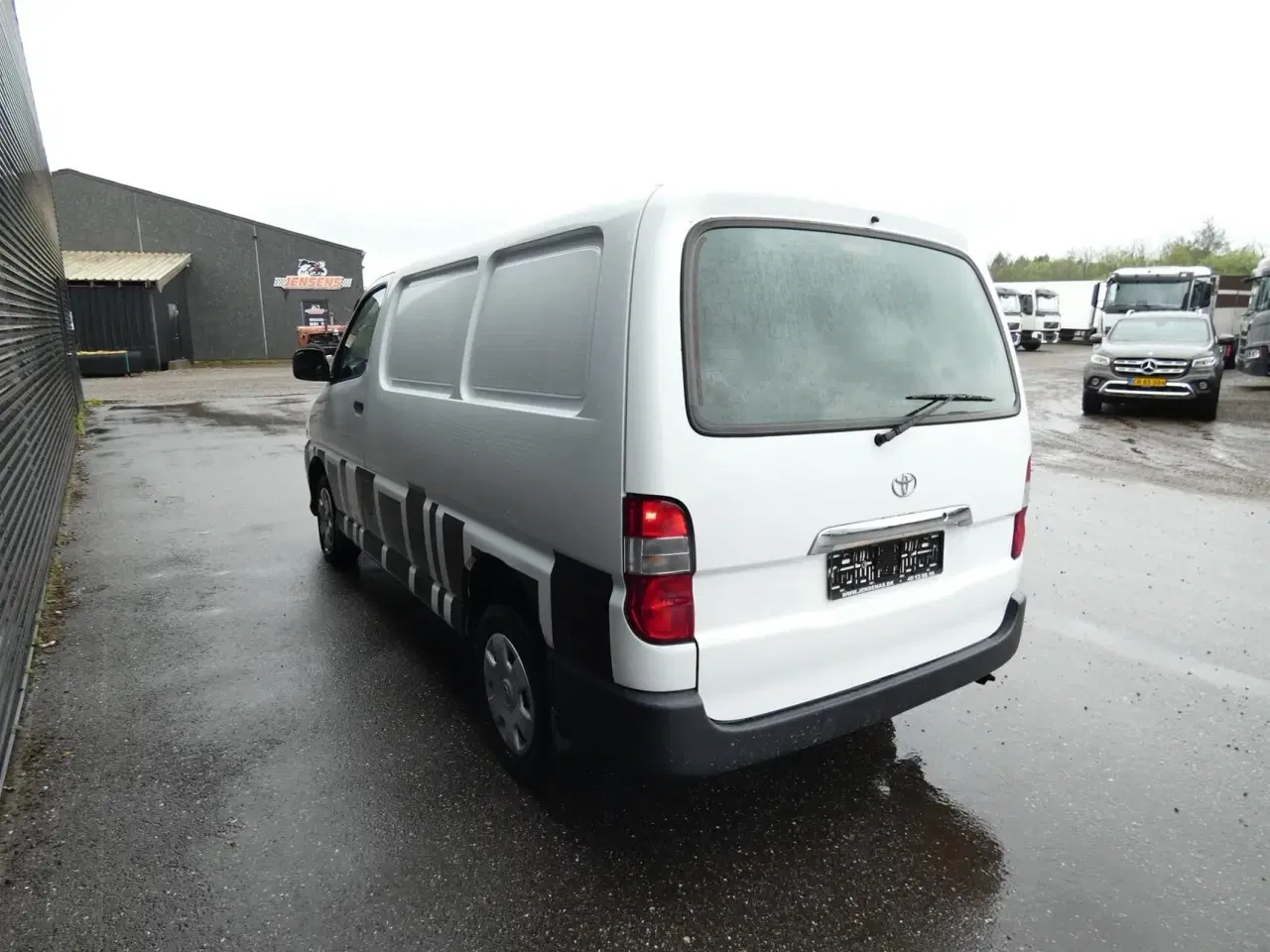Billede 7 - Toyota HiAce Kort 2,5 D-4D a/c m/komf. 117HK Van